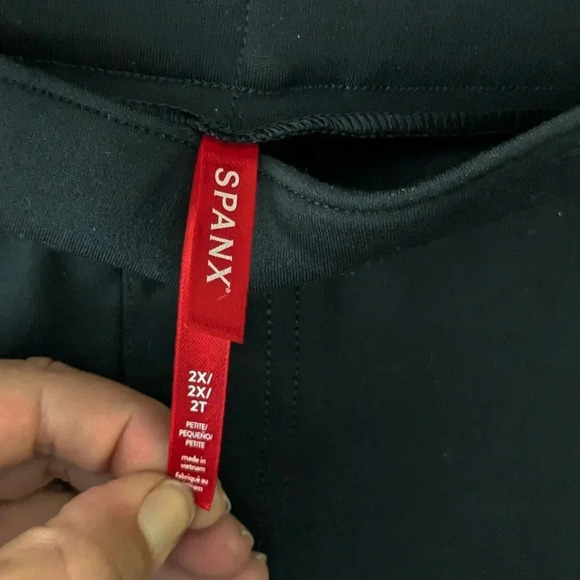 Spanx Backseam Skinny Pants - Picture 4 of 7